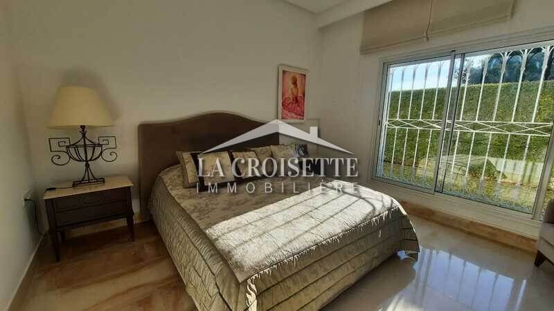 Villa S+3 plain pied avec un beau jardin à La Marsa